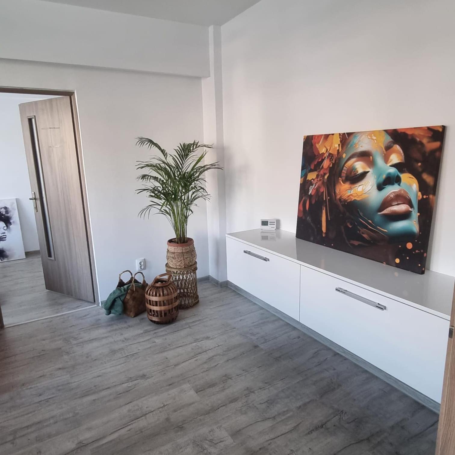 Central View Apartment Deva Esterno foto