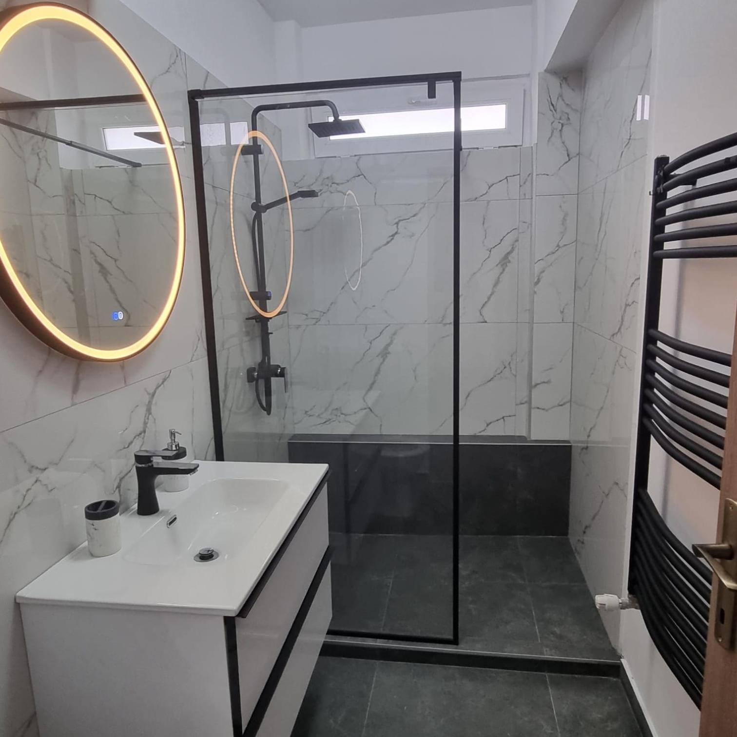 Central View Apartment Deva Esterno foto
